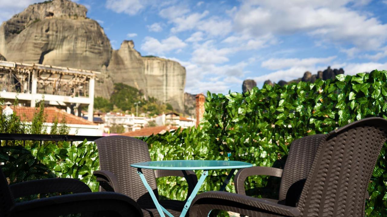 Andromachis Moneto Residence Under Meteora Kalambaka Exterior foto