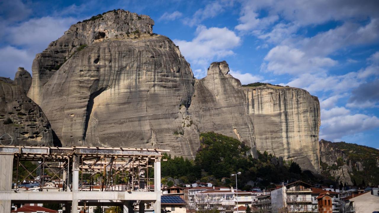 Andromachis Moneto Residence Under Meteora Kalambaka Exterior foto